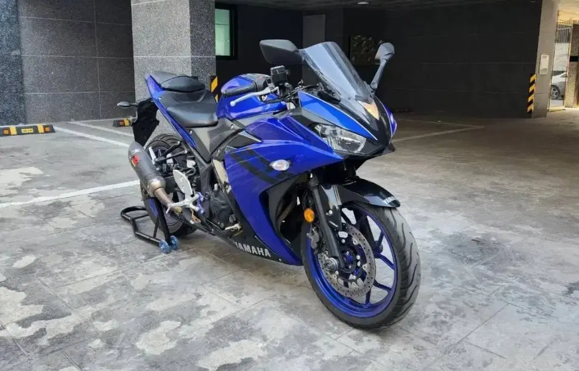 YAMAHA YZF-R3 18년식 아크라포빅 머플러